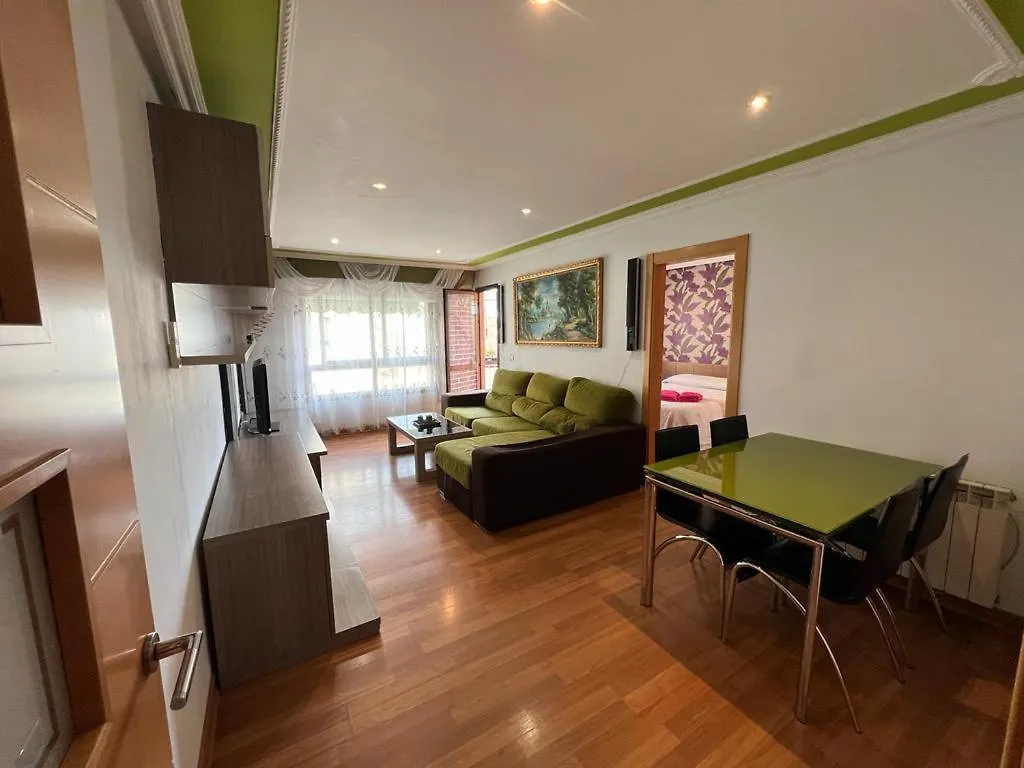 Bonito Piso De 4 Habitaciones- Port Aventura Vila Seca Apartment